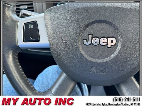 Used 2008 Jeep Grand Cherokee Laredo image 21
