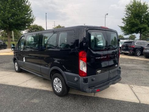Used 2016 Ford Transit 350 XLT RWD image 3