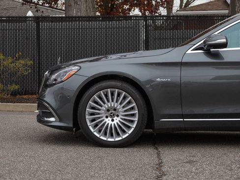 Used 2018 Mercedes-Benz Maybach S 560 4MATIC image 18