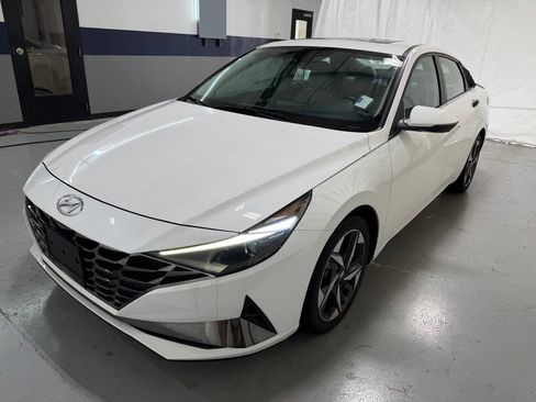 Used 2023 Hyundai Elantra Limited FWD image 22