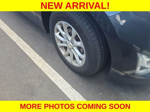 Used 2018 Chevrolet Equinox LT image 10