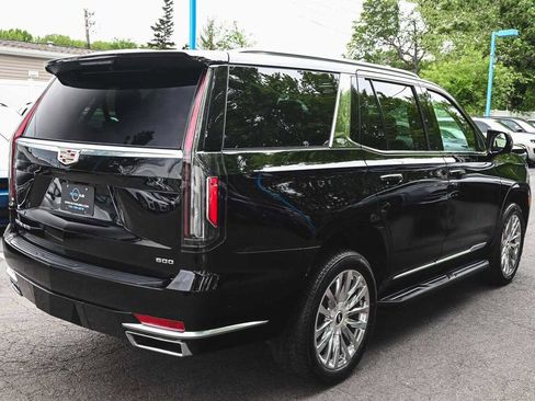 Used 2023 Cadillac Escalade Premium Luxury image 6