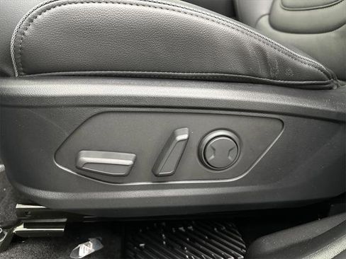 New 2026 Hyundai Tucson Limited image 10