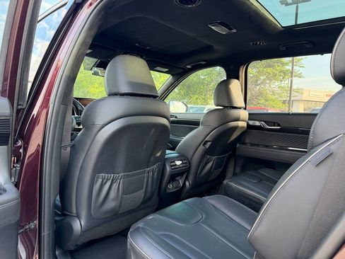Used 2023 Hyundai Palisade Calligraphy FWD image 25
