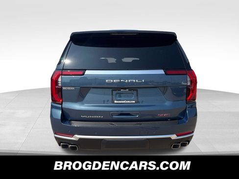 New 2026 GMC Yukon XL Denali w/ LPO, Floor Liner Package AWD/4WD image 8