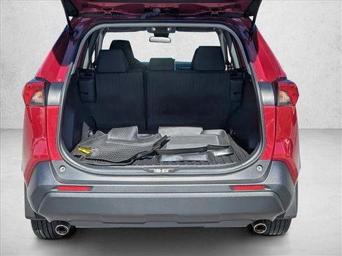 Used 2023 Toyota RAV4 LE image 7