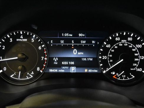 Used 2022 Nissan Armada SL image 25