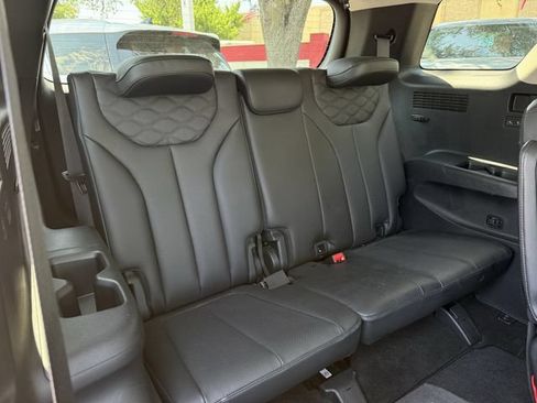 Used 2021 Hyundai Palisade Limited FWD image 30