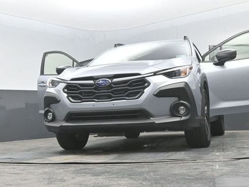 Used 2025 Subaru Crosstrek 2.0i Premium AWD/4WD image 31