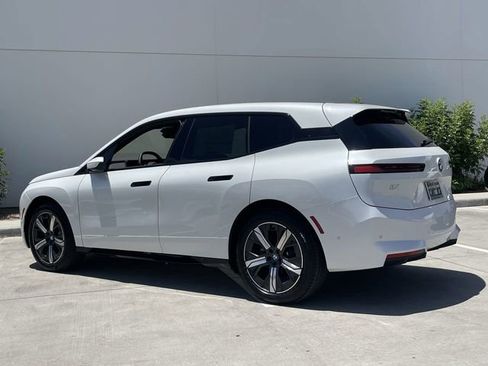 New 2026 BMW iX xDrive45 w/ Premium Package image 8