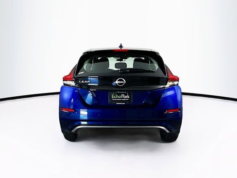 Used 2025 Nissan Leaf S image 7