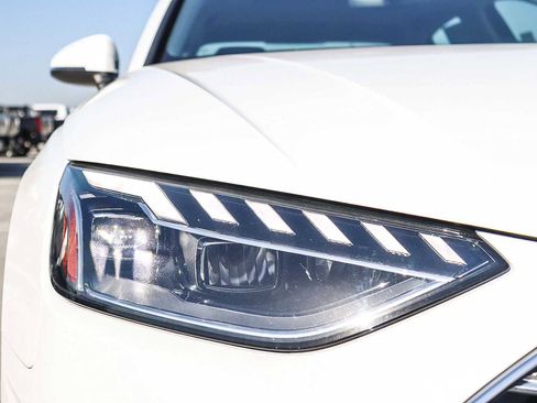 Used 2023 Audi A4 2.0T Premium w/ Convenience Package image 9