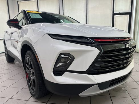 Certified 2024 Chevrolet Blazer LT w/ Redline Edition image 2