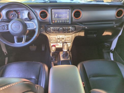 Used 2023 Jeep Gladiator Mojave w/ Cold Weather Group image 20