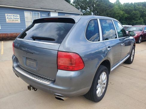 Used 2006 Porsche Cayenne AWD/4WD image 9