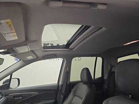 Used 2025 Honda Ridgeline RTL image 21