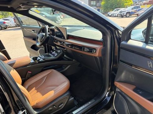 Used 2023 Lincoln Nautilus Reserve w/ Monochromatic Package AWD/4WD image 25