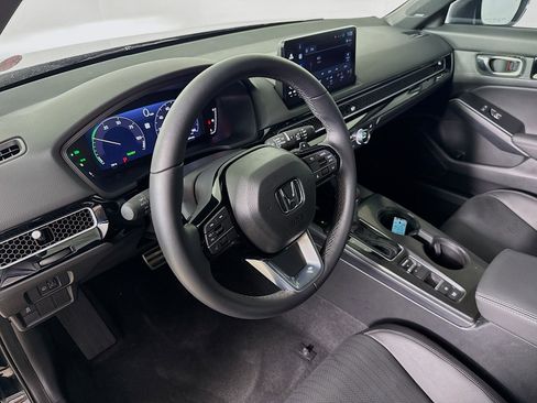 Certified 2025 Honda Civic Sport Touring image 8
