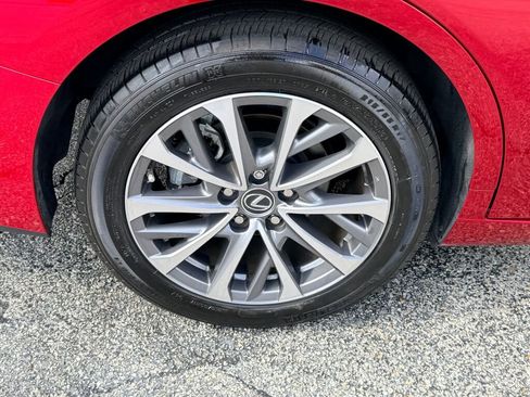 Certified 2022 Lexus ES 350 w/ Accessory Package 2 image 11