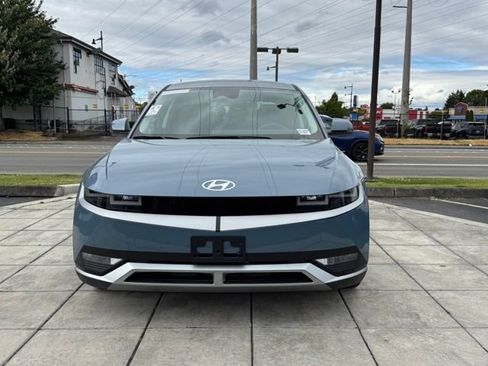 Certified 2024 Hyundai Ioniq 5 SE AWD/4WD image 4