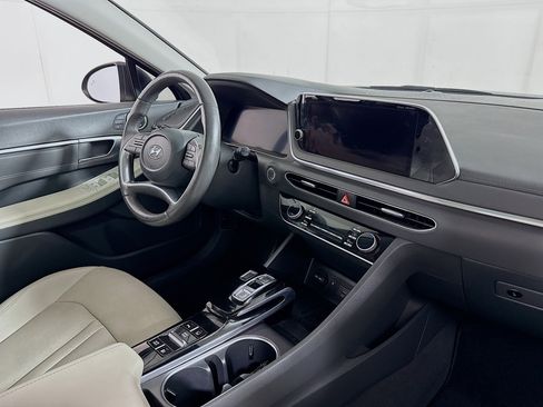 Used 2022 Hyundai Sonata Limited FWD image 30