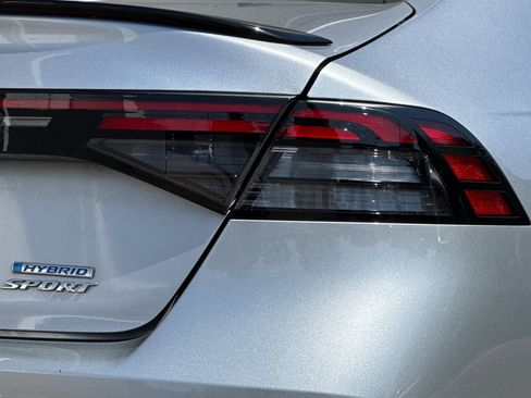 Used 2023 Honda Accord Sport image 12