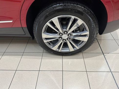 Used 2025 Cadillac XT5 Premium Luxury w/ Technology Package image 29