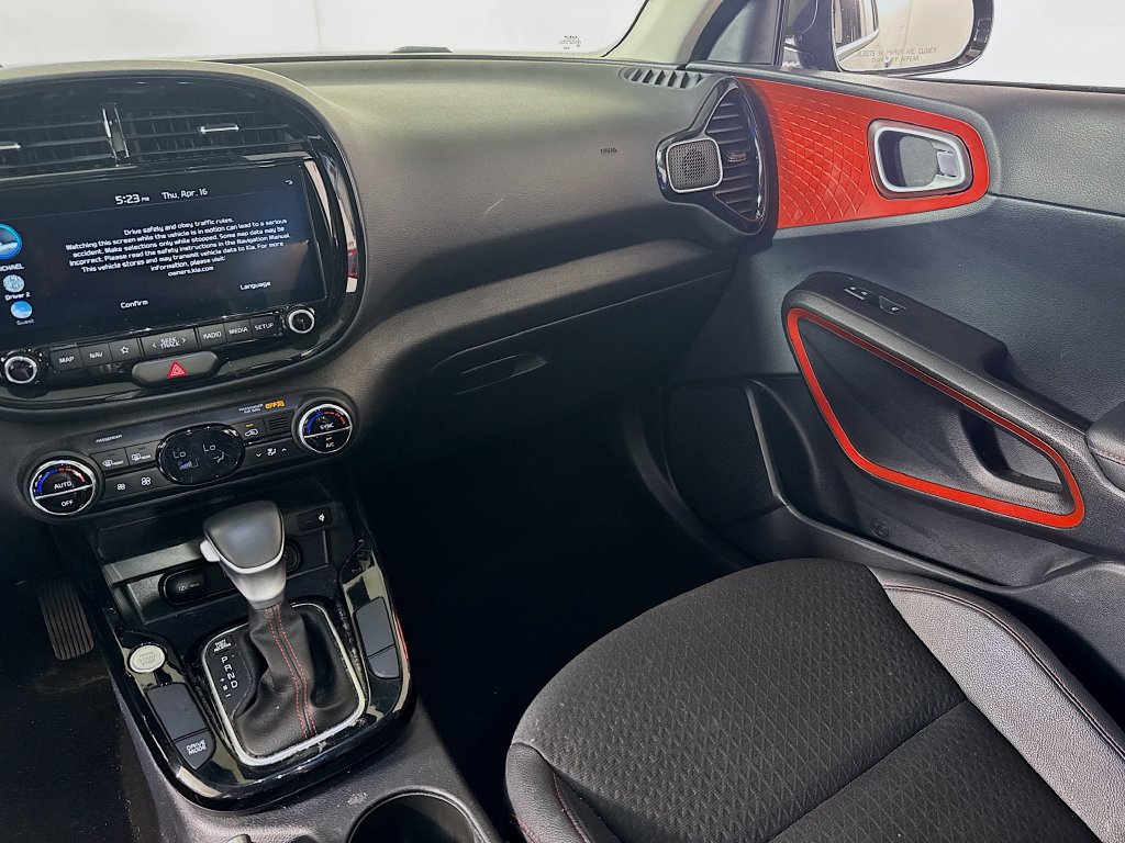 Used 2024 Kia Soul GT-Line FWD image 22