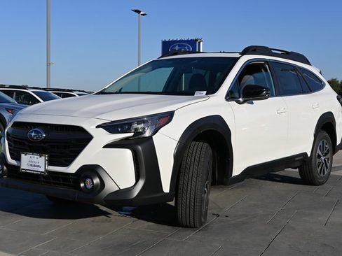 New 2025 Subaru Outback Premium image 7