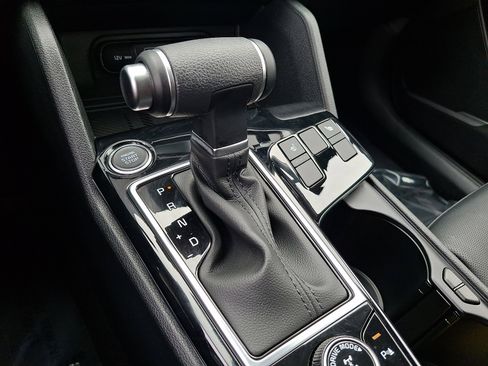 Used 2025 Kia Sportage EX w/ Premium Package image 14