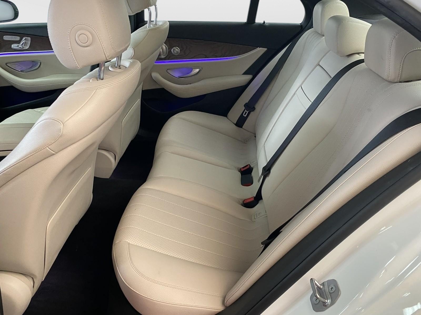 Used 2017 Mercedes-Benz E 300 4MATIC image 18