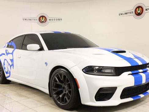 Used 2020 Dodge Charger SRT Hellcat w/ Harman/Kardon Audio Group image 40