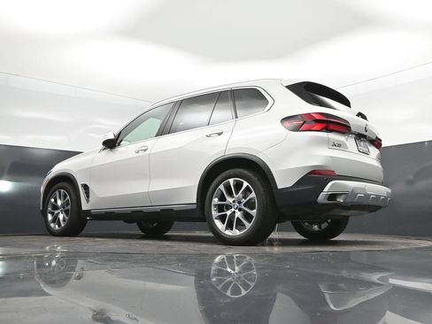 Certified 2026 BMW X5 xDrive40i w/ Climate Comfort Package AWD/4WD image 40