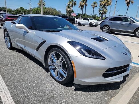 Used 2019 Chevrolet Corvette Stingray Coupe w/ 2LT Preferred Equipment Group RWD image 2