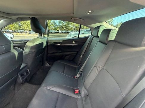 Used 2025 Toyota Camry XLE w/ Premium Package FWD image 17