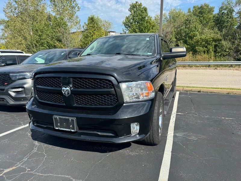 Used 2015 RAM 1500 Express AWD/4WD image 2