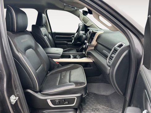 Used 2022 RAM 1500 Laramie image 15