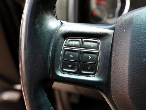 Used 2017 RAM 1500 Big Horn image 24