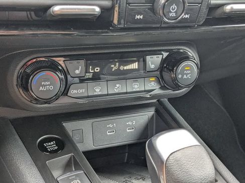 New 2026 Nissan Kicks SV w/ Cold Weather Package FWD image 19