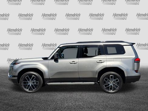 Certified 2025 Lexus GX 550 w/ Accessory Package (Z1) AWD/4WD image 8
