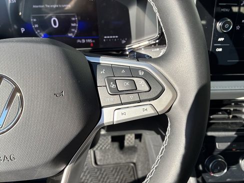 New 2026 Volkswagen Taos S image 23