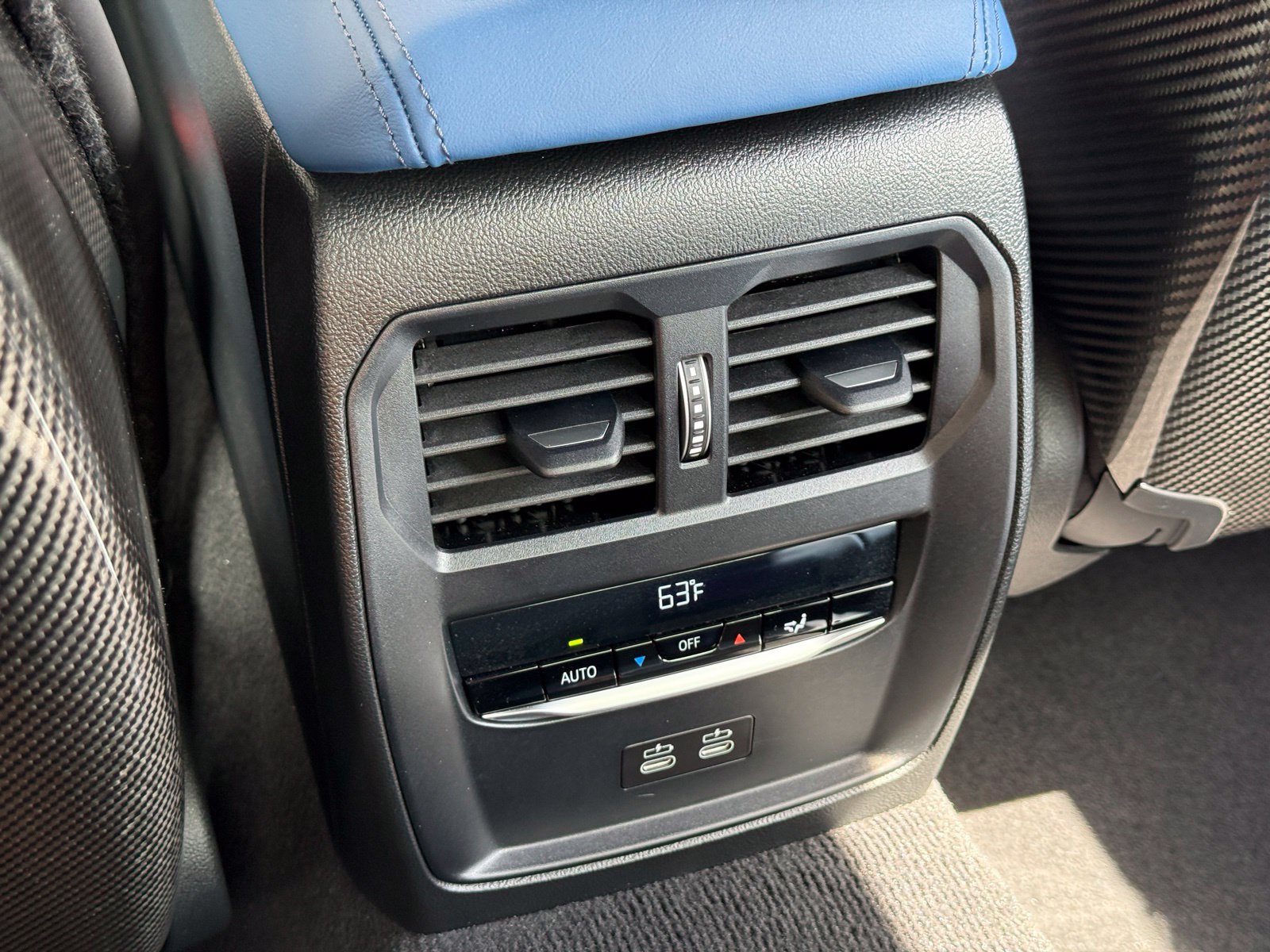 Used 2025 BMW M3 Competition AWD/4WD image 33