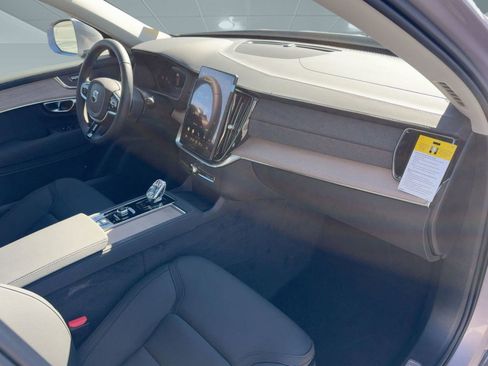 New 2026 Volvo XC90 B6 Plus w/ Protection Package image 31