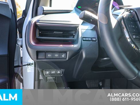 Used 2024 Toyota Prius Prime Premium w/ Advanced Technology Package image 22