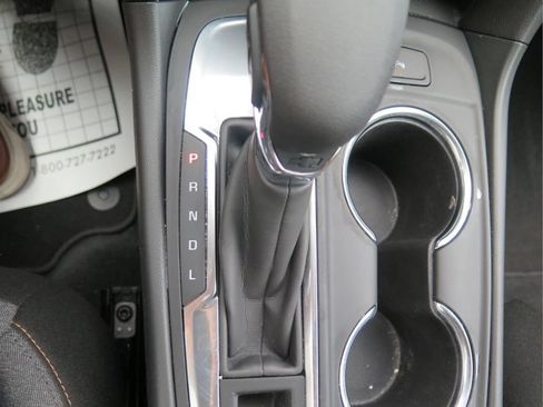 Certified 2024 Chevrolet Equinox LT FWD image 15