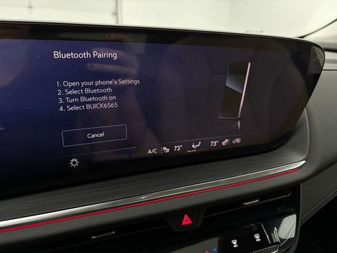 New 2025 Buick Envision Preferred image 3