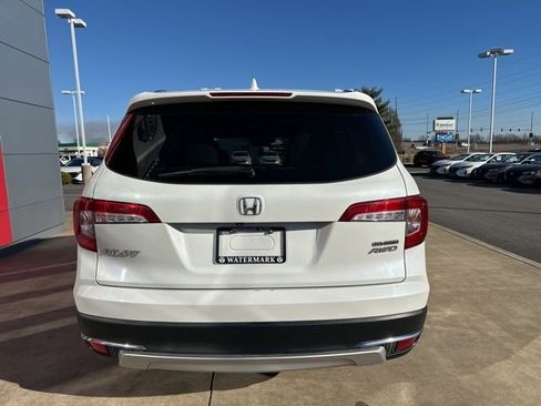 Used 2020 Honda Pilot Touring image 5