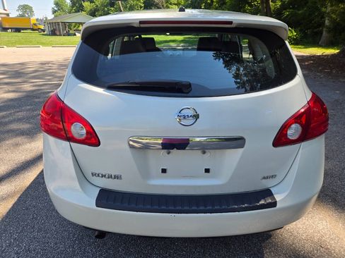 Used 2013 Nissan Rogue S AWD/4WD image 8