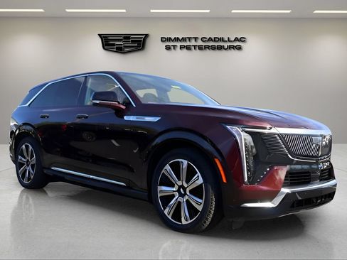 Certified 2025 Cadillac Escalade IQ Luxury 2 AWD/4WD image 7