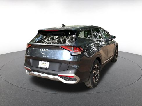 Used 2025 Kia Sportage LX image 7